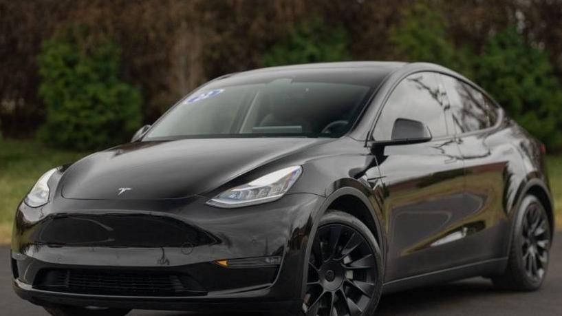 TESLA MODEL Y 2022 7SAYGDEEXNA002437 image